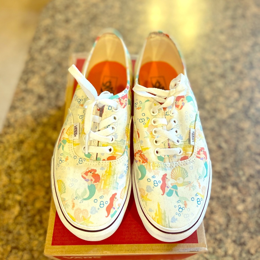 Rare Disney Vans Collab *Little Mermaid